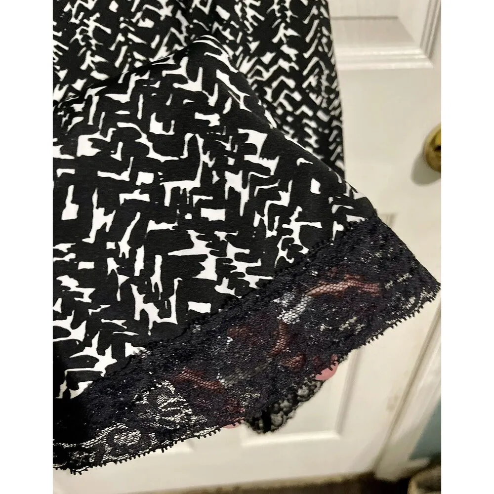 Ladies short chemise SzM BlackWhite Stretchy Lace Trim Marilyn Monroe Slipdress - Image 3