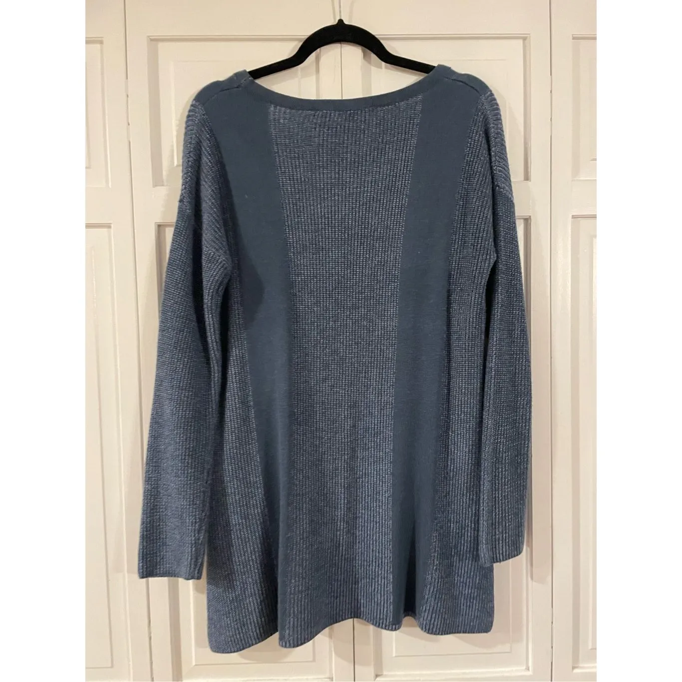 Soft Surroundings blue crewneck sweater size small - Image 7