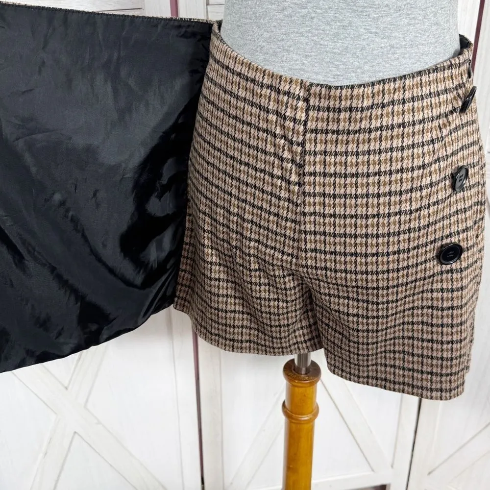Love Tree  Houndstooth Knit Button Side Mini Skort Tan Black Large - Image 6