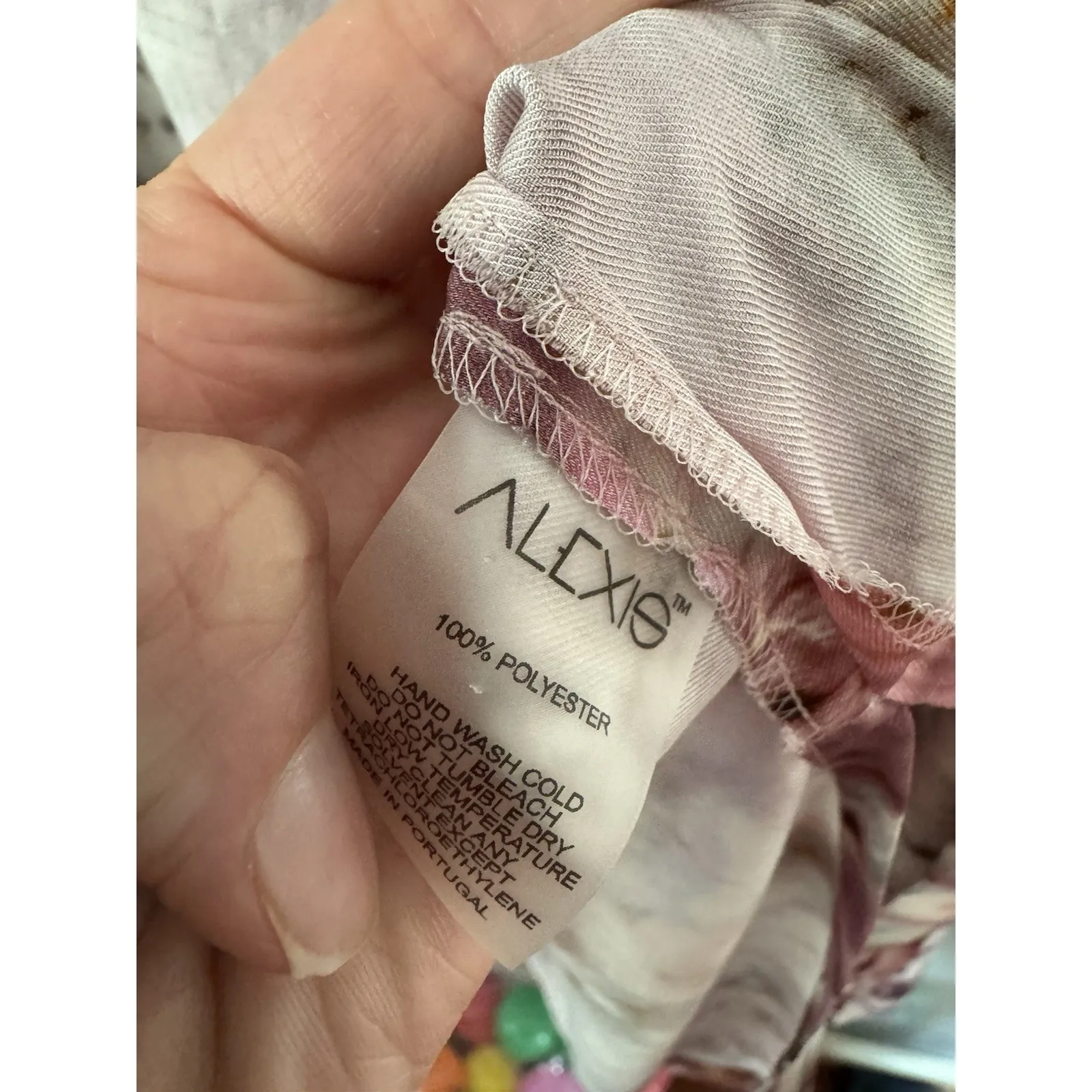 Alexis Georgina Kimono Robe Rose Pink Satin Size Medium - Image 10