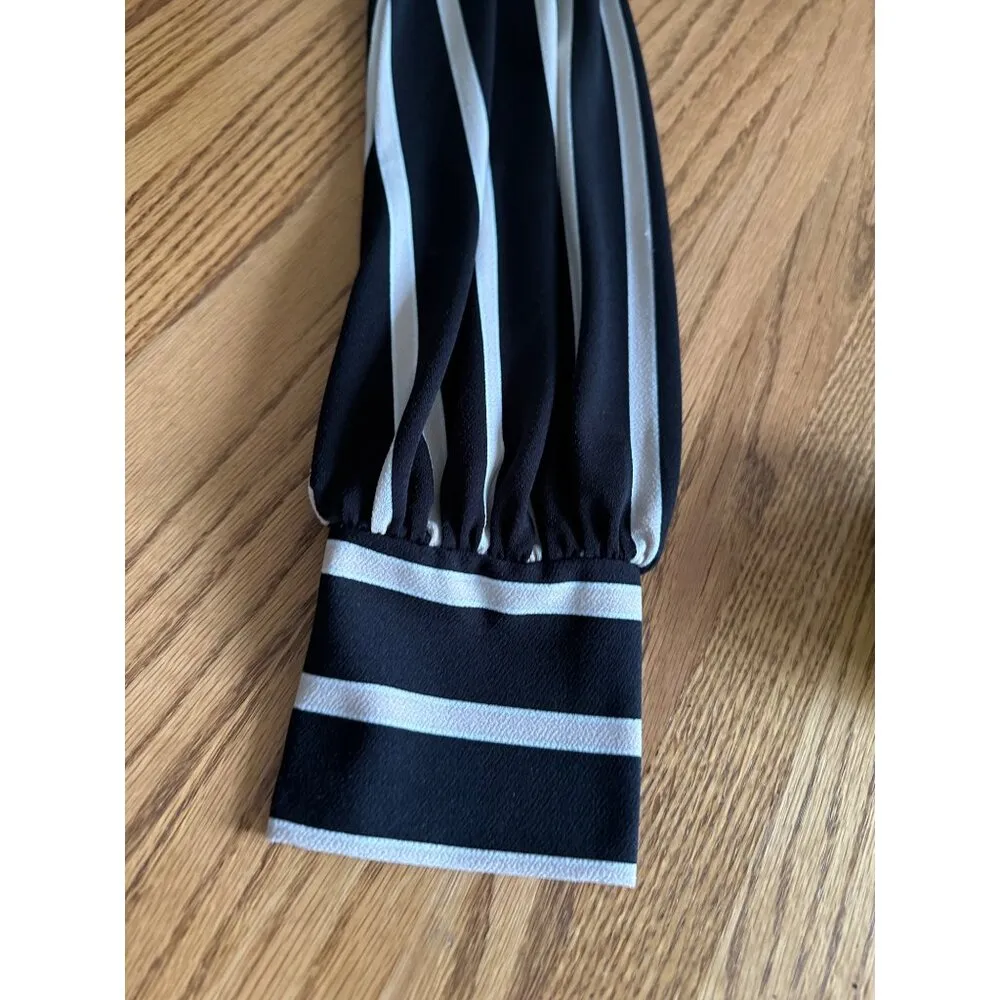 Adrianna Papell Faux Wrap Striped Blouse Size M Long Sleeve Office Wear Or Casua - Image 9