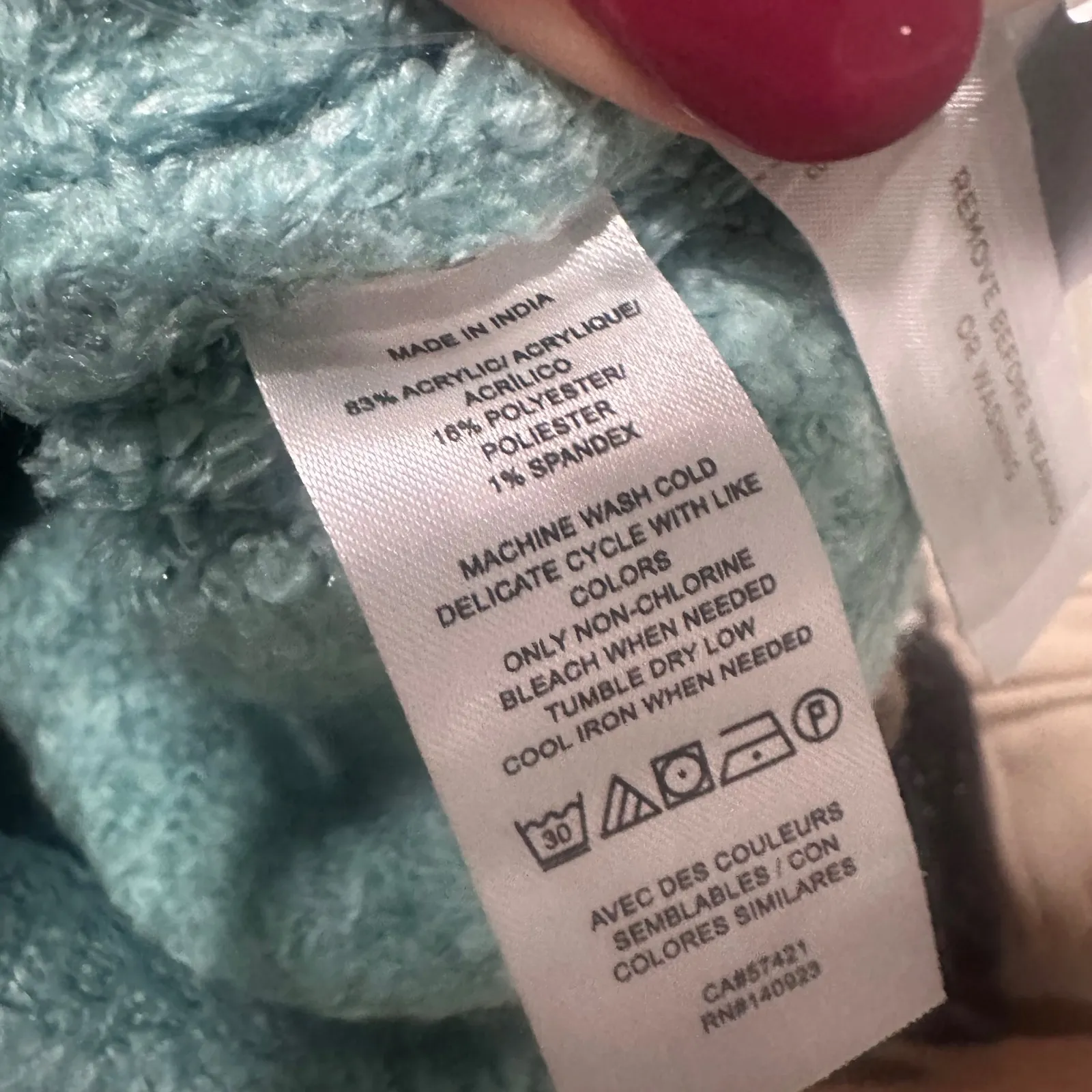 NWT LOFT Outlet Women Blue Teal Fuzzy Knit Beanie Hat Winter Warm Casual - Image 4