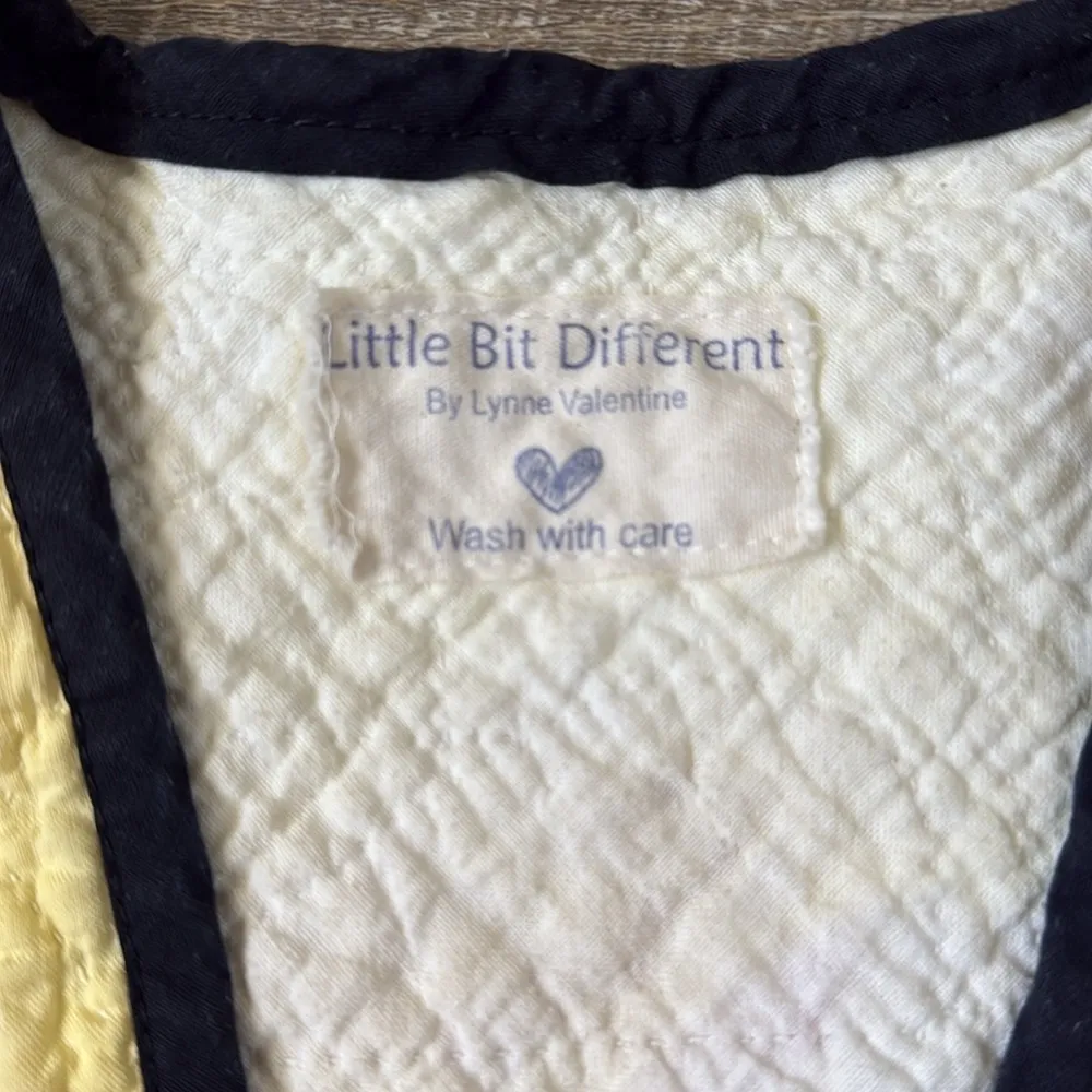 Little Bit Different By Lynne Valentine Butterly Quilt Jacket OS Yellow Size undefined - Image 2