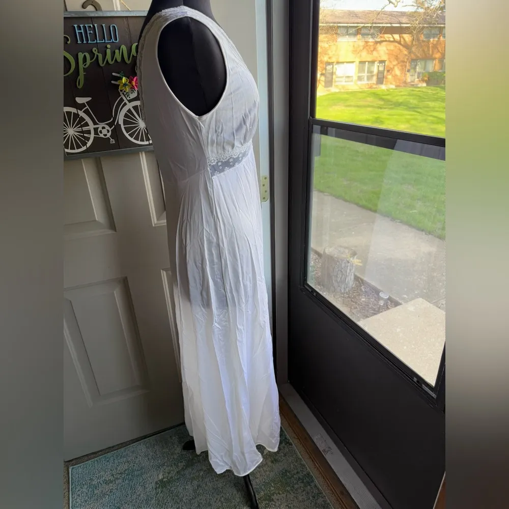 Vintage 70/80s Pinehurt Lingerie bridal maxi lace peignoir robe set, size medium White - Image 4