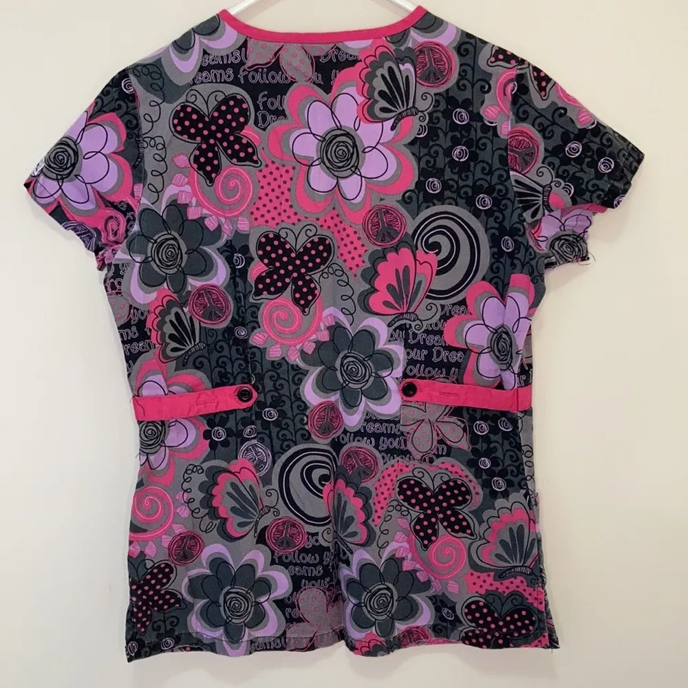 Uniform Advantage Women’s Scrub Top Size XS - Image 3