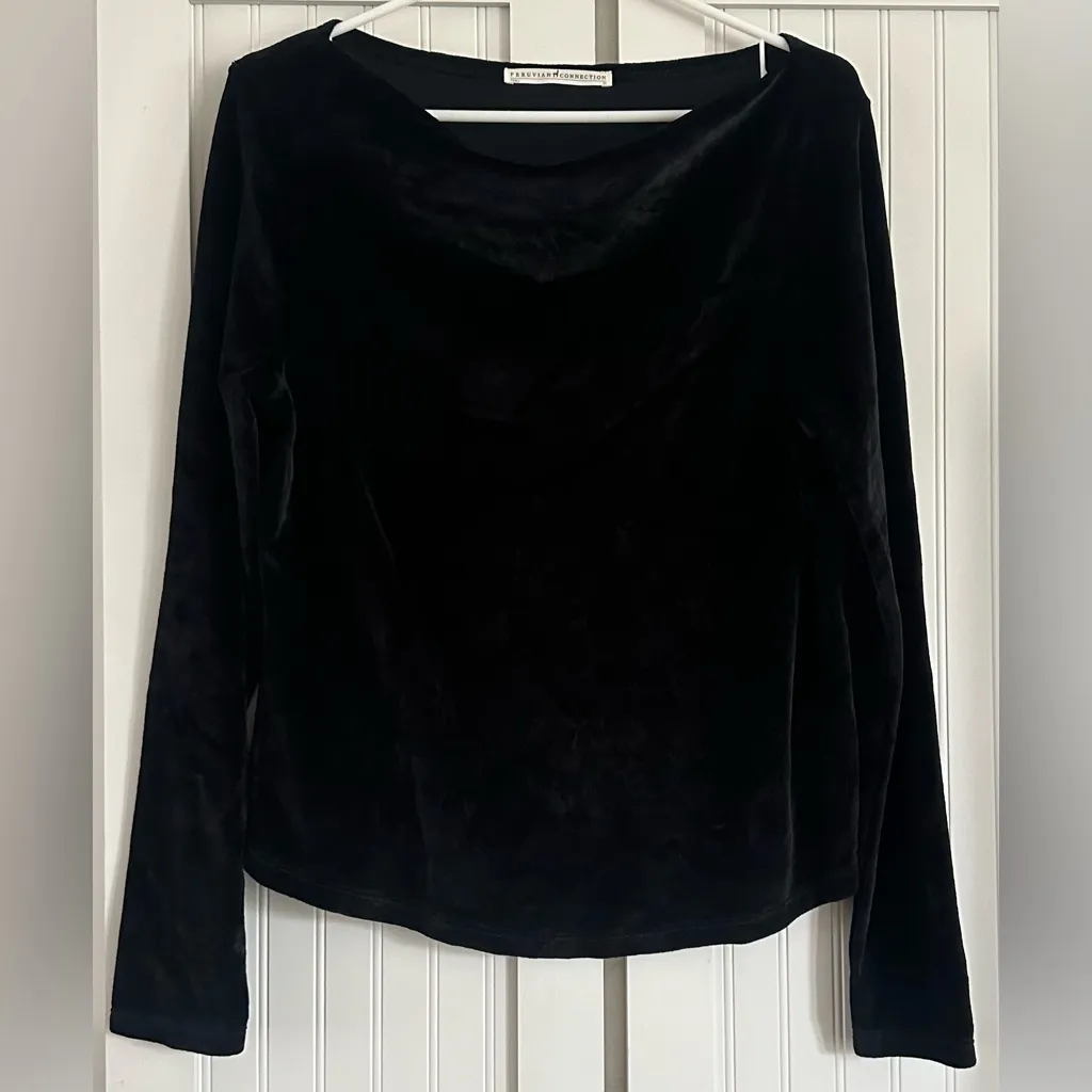 Peruvian Connection Velour Victoria Top black size medium - Image 3