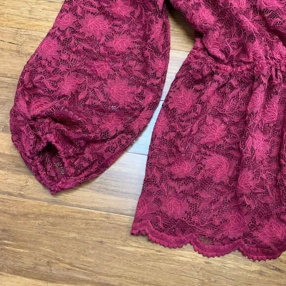 Maurices Top Womens‎ 1X Burgundy Lace Peplum Blouse Long Sleeve V-Neck Romantic - Image 3