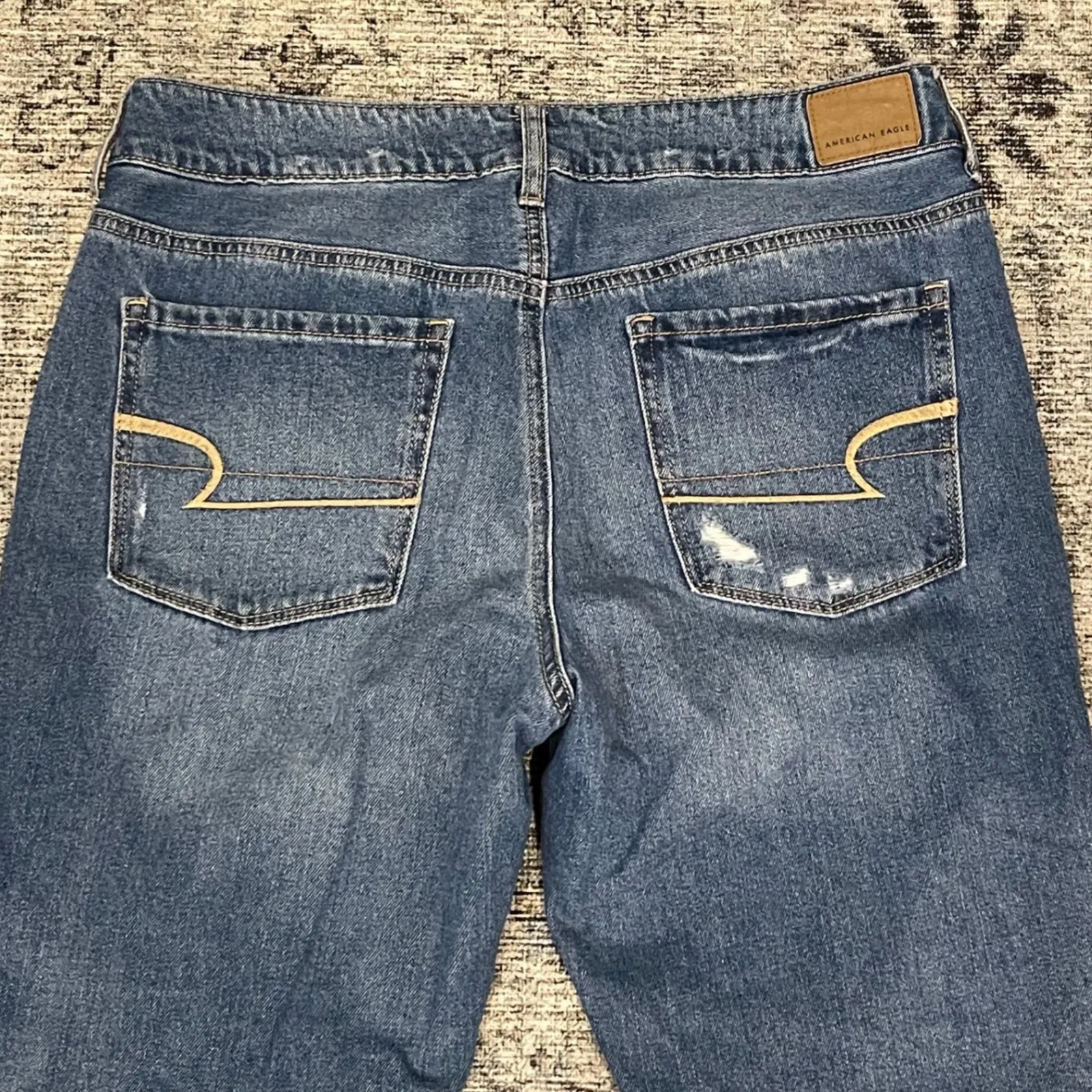 American Eagle Outfitters Women's Blue Distressed Ripped Straight Leg Jeans 8 - Image 4