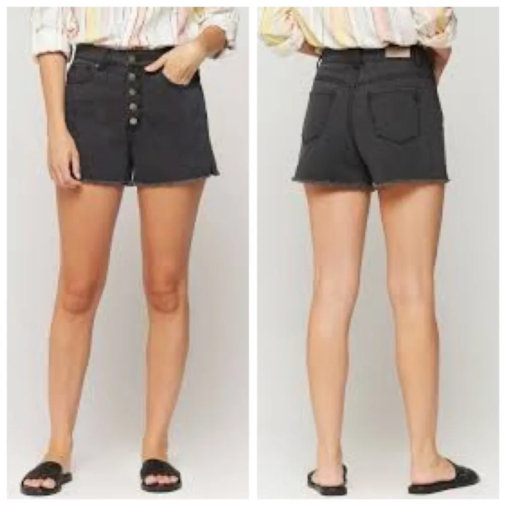 Velvet Heart High Rise Denim shorts Size 29 dark stone 90s Raw Hem Patch details - Image 3