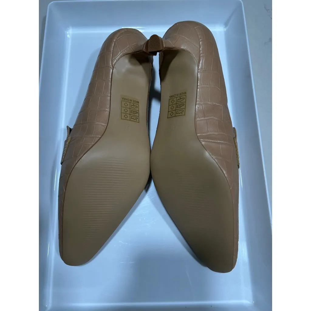 NEW Journee Collection Tan Faux Alligator Celina Pumps 6.5 $95 - Image 6