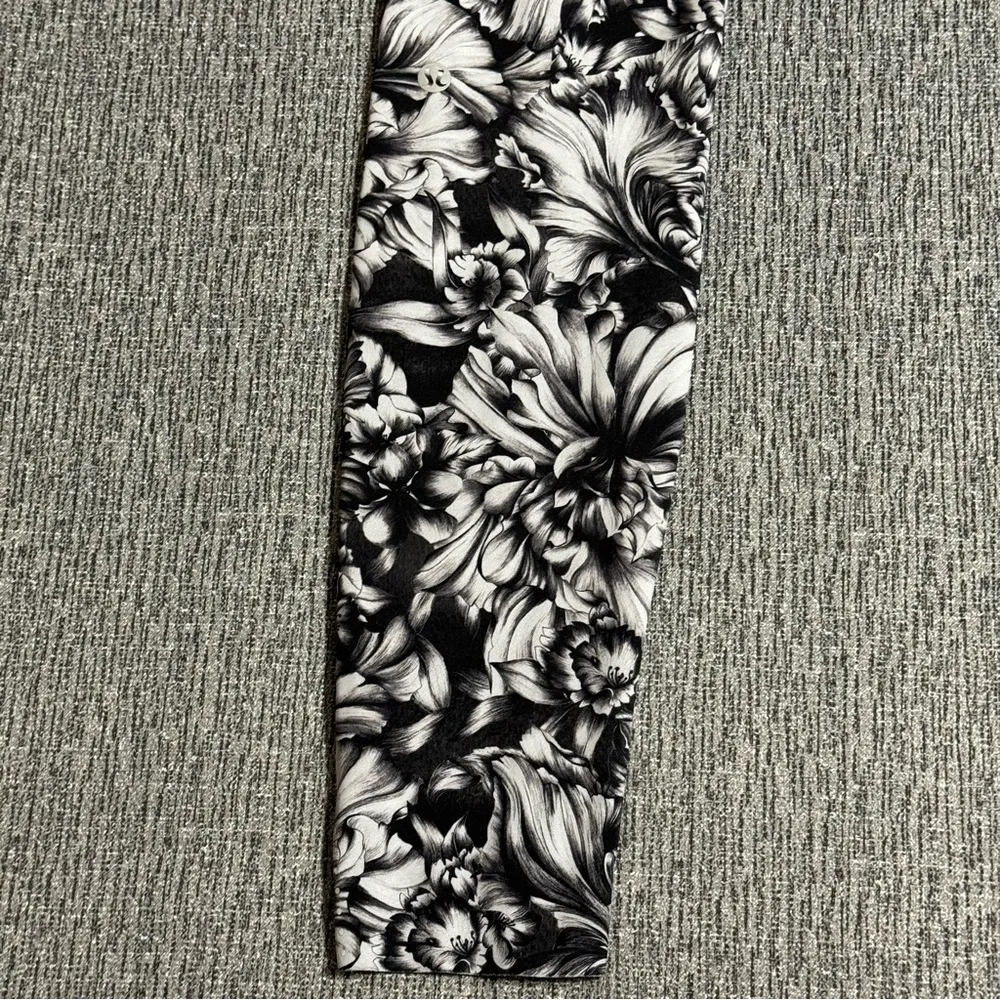 Lululemon  Fast & Free Full Length Tight Nulux - Image 7