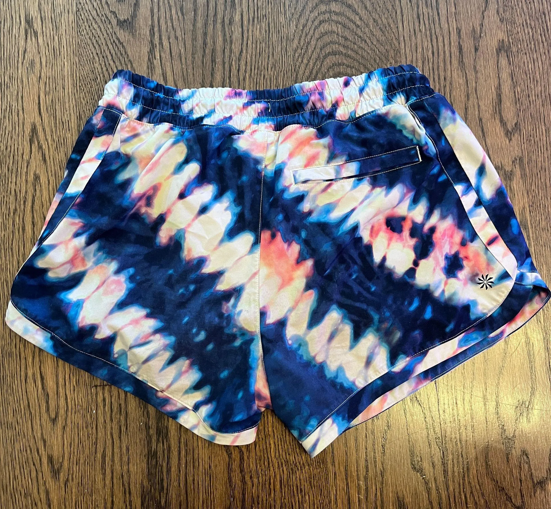 Girl Tie Die Shorts - Image 3