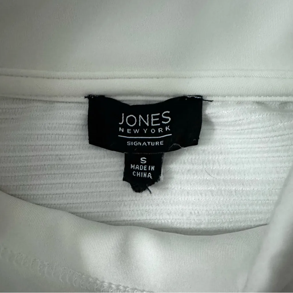 Jones New York Signature White w/ Ribbed Detail Funnel Neck Pullover Size Small - Image 5