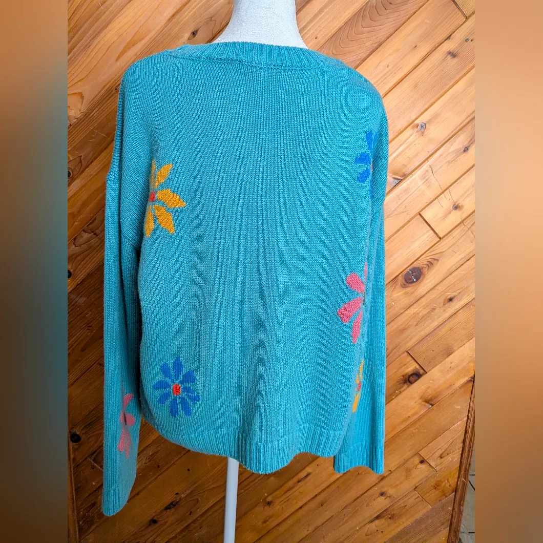 Rails Turquoise Sweater with Multicolor Floral Design Size Medium - Image 7