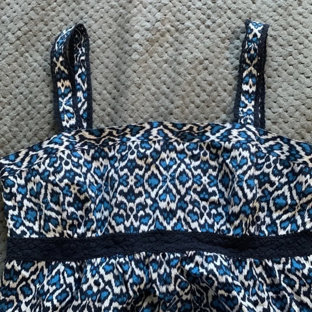 Women's Jones New York JNY Blue White Box Neck Sleeveless Blouse Size 12 EUC - Image 2