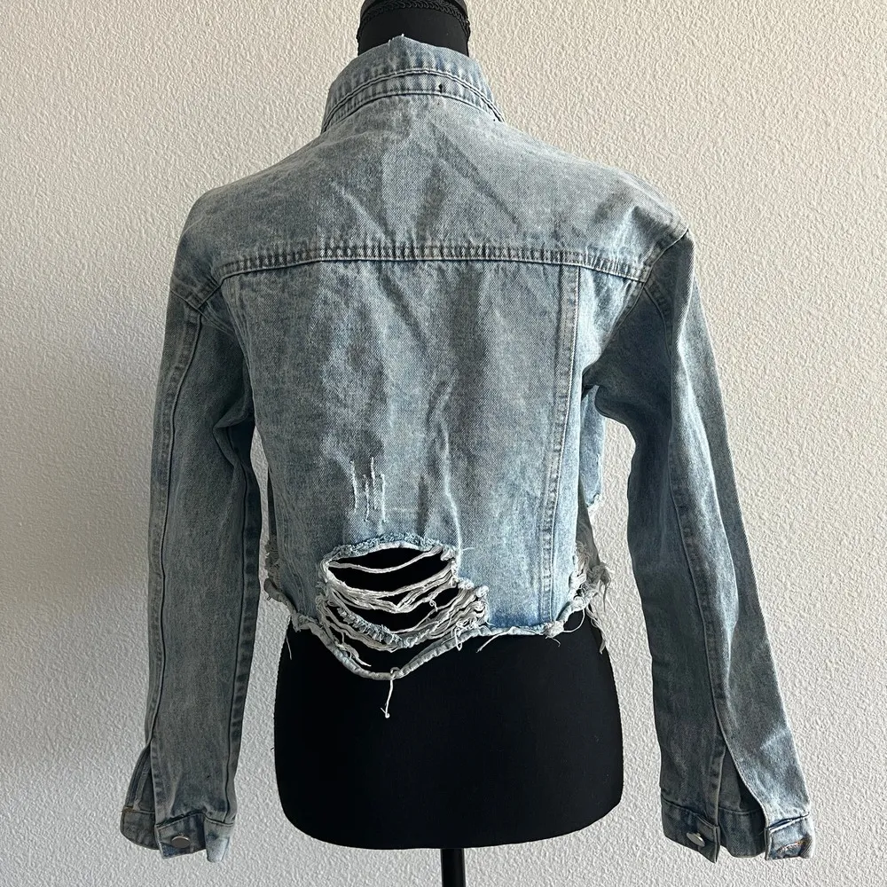 Blue B Collection Denim Jacket Teens Size Small Cropped Blue Distressed - Image 3