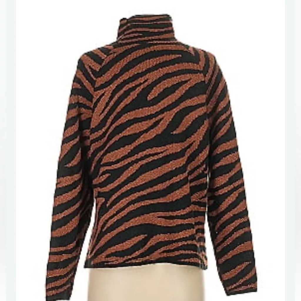 NWT Ann Taylor tiger print sweater. Size M - Image 2