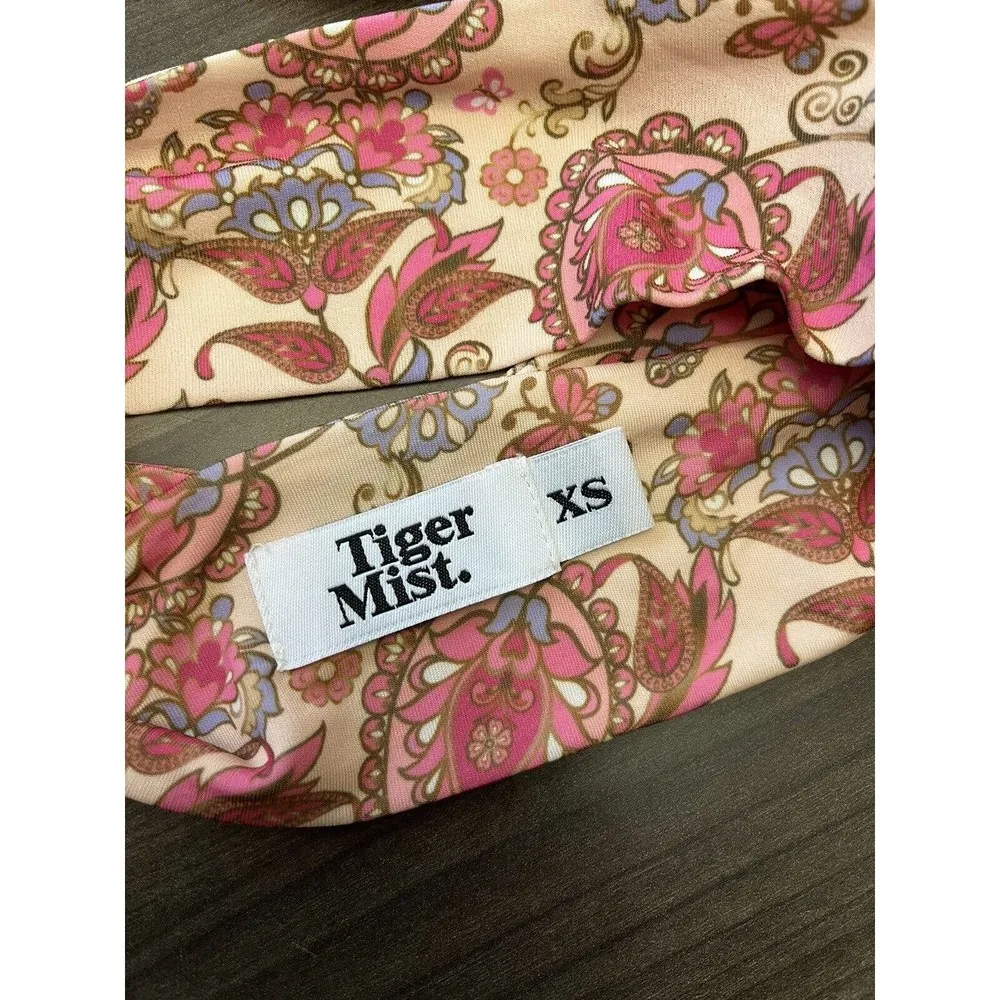 Tiger Mist Pink Paisley Print Criss Cross Boho Wrap Halter Top Women’s Size XS - Image 6