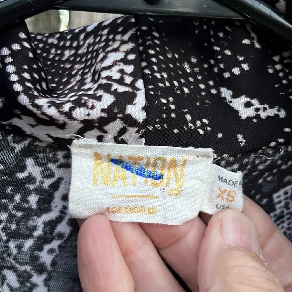 Revolve Nation LTD Gina Snakeskin Blazer Top Size XS Retail $285.00 - Image 6