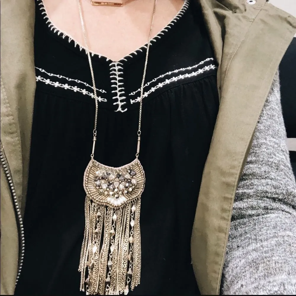 Stella & Dot Analena Pendant Sparkle Fringe Gold Adjustable Statement Necklace - Image 4