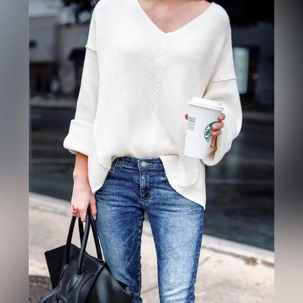 Free people • la brea vneck oversized ribbed sweater - Image 99