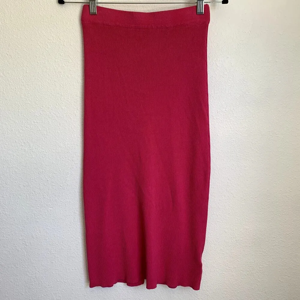 House of Harlow 1960 Ribbed Midi Skirt Set in Hot Pink - Image 6