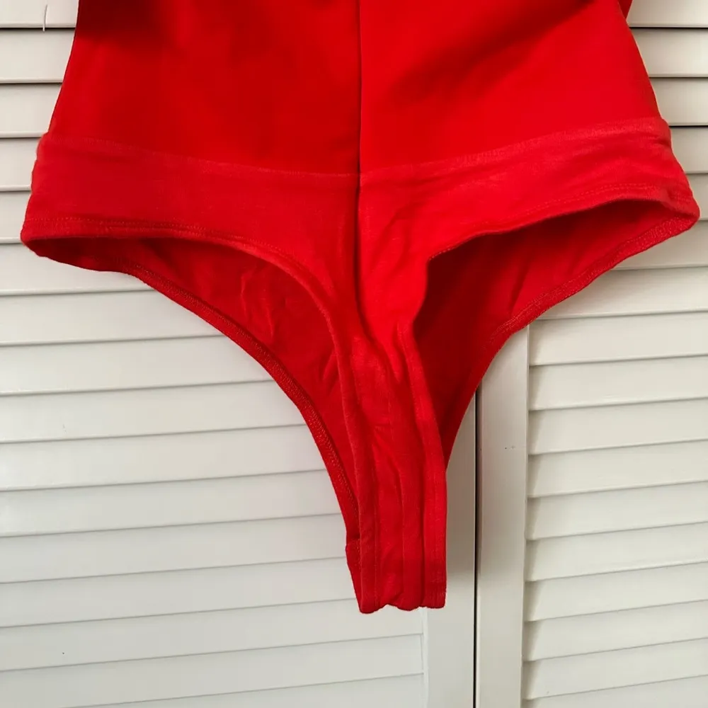 Revolve  Reece Halter Bodysuit size Small - Image 6