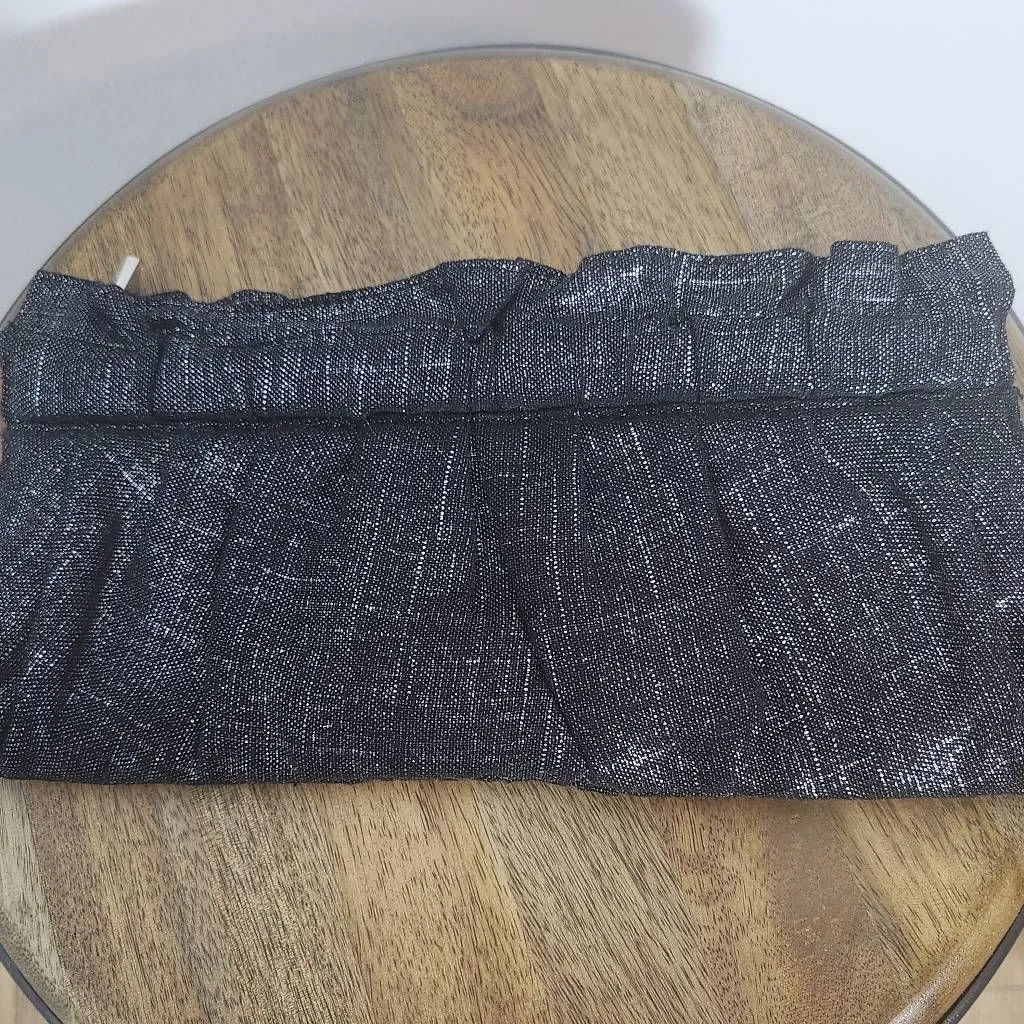 Express Black Clutch with Silver Metallic Thread Express Black Zip-Up Clutch Bag - Image 4