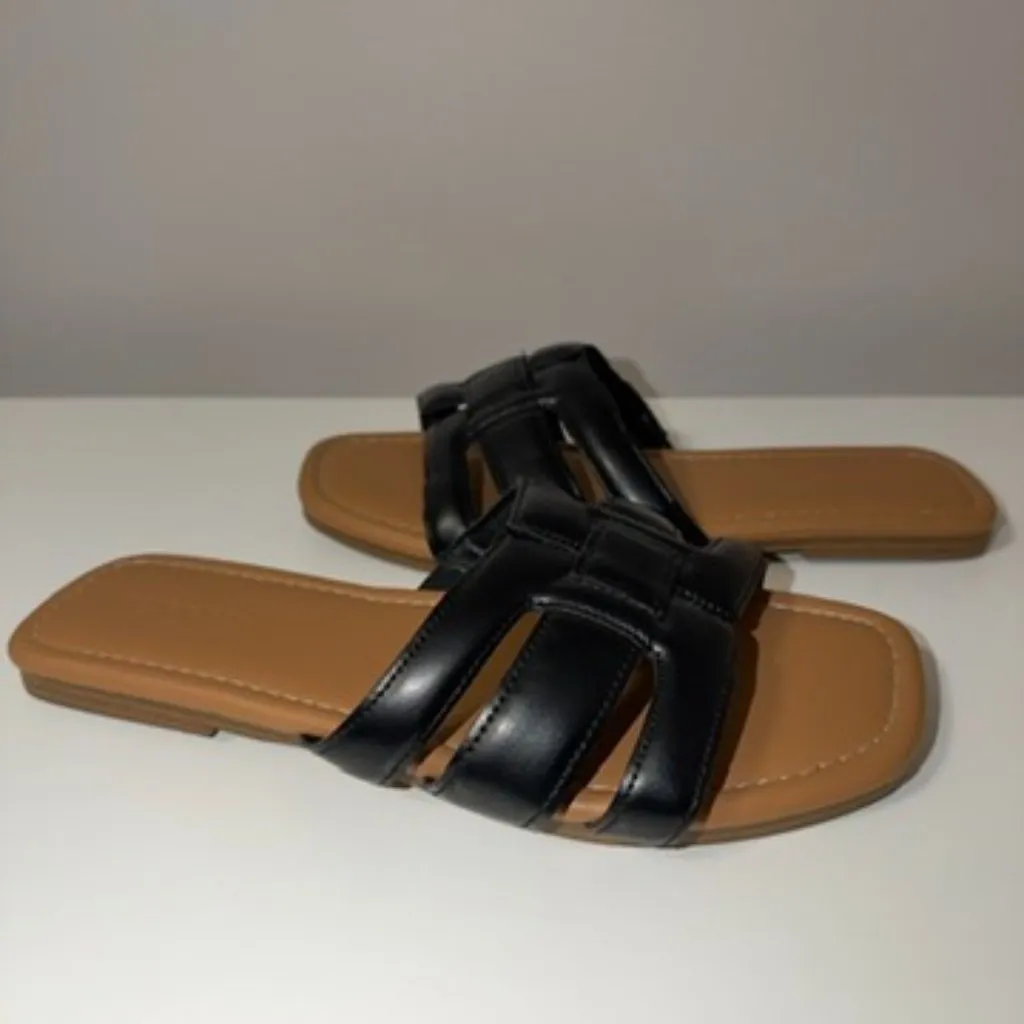 Torrid New Black Flat Sandals Women’s Size 8WW Wide Width Slip On - Image 3