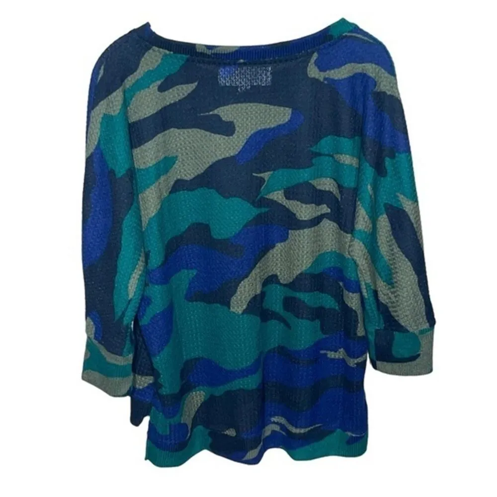 French Laundry Camo Waffle Knit 3/4 Sleeve Hi-Low Medium‎ - Image 2