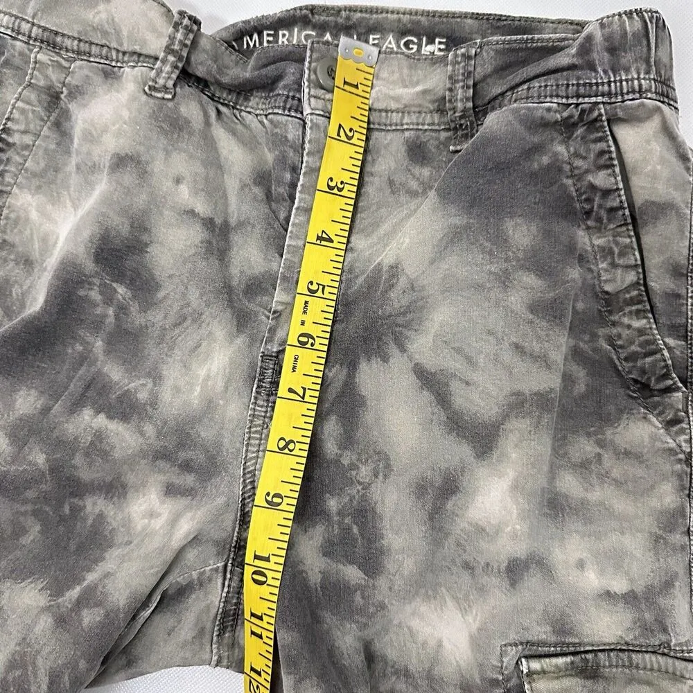 American Eagle Pants Womens 4 Long Cargo Green Gray Tie Dye Camo Print Joggers - Image 9