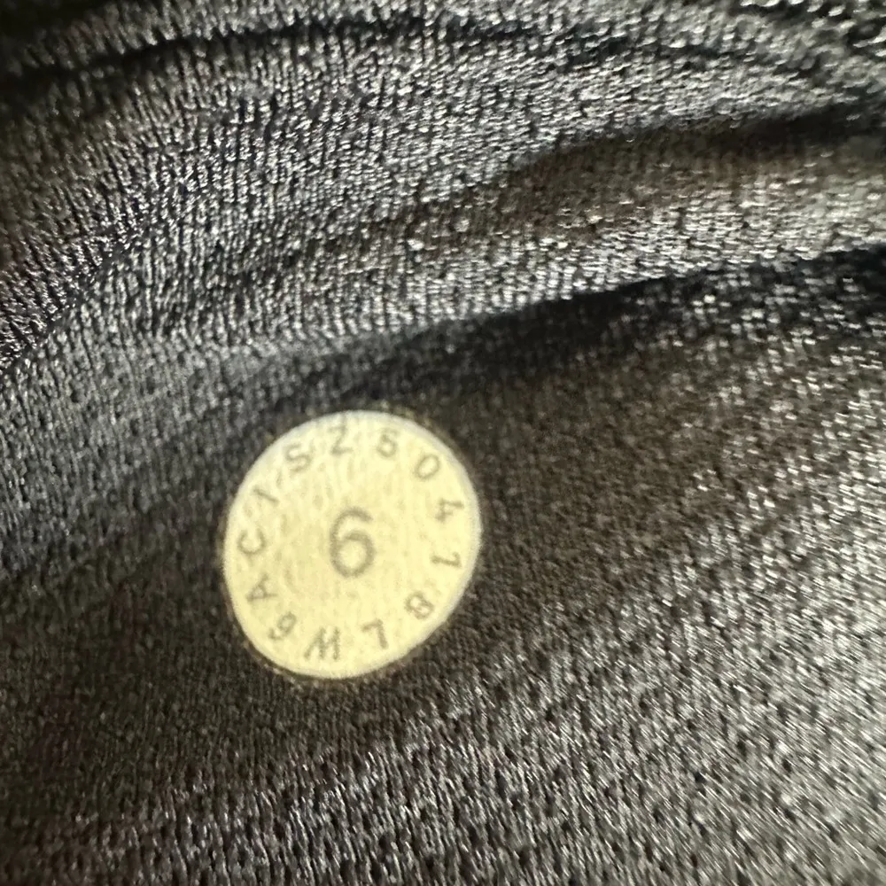 Lululemon Pace Rival Crop 23” Heathered Black/Black - Image 4