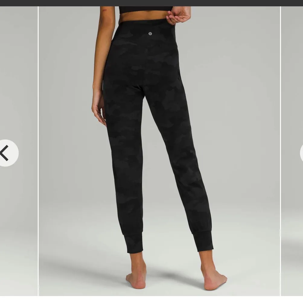 Lululemon align jogger 28” Size 10 heritage 365 camo - Image 9