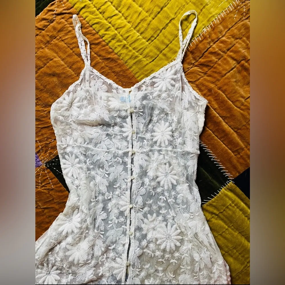 Intimately Free People Queen of flowers lace slip dress RARE - Image 5
