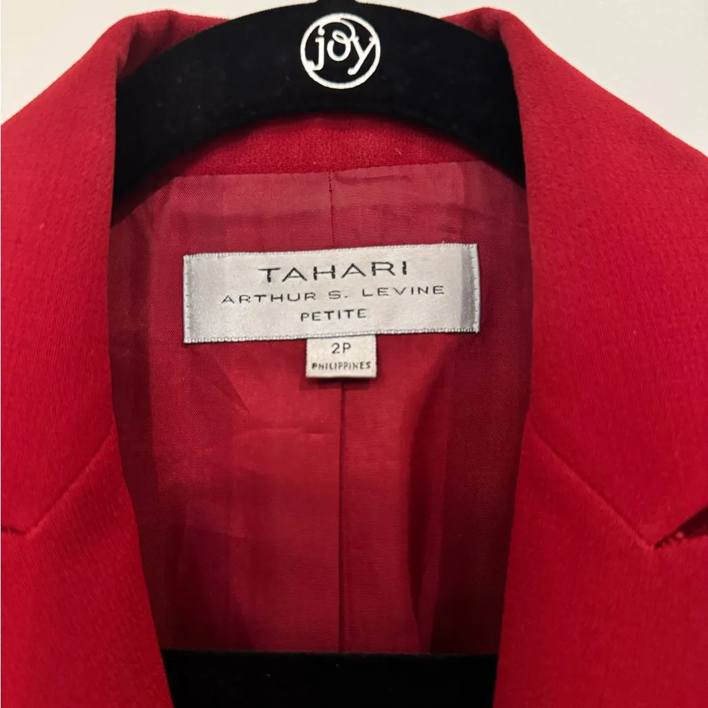 Tahari Arthur S. Levine Red Petite Blazer 2P ClassicWorkwear Holiday Office Chic - Image 2