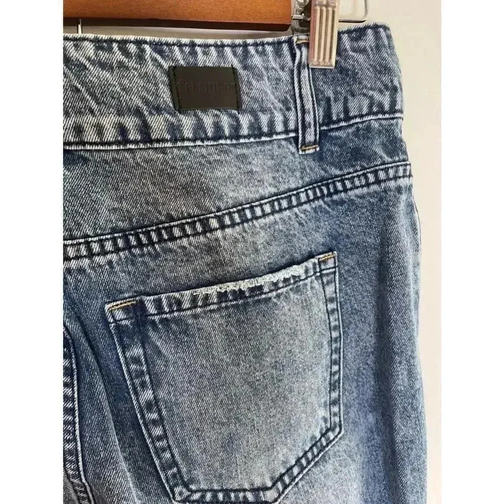 Women's Flamingo Distressed Boyfriend Jeans Size M Blue EUC! 0112 - Image 8