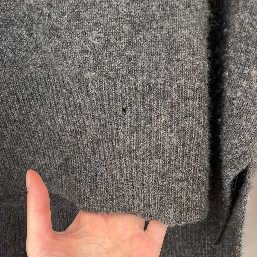Theory  Gray Crew Neck Sweater - Image 4