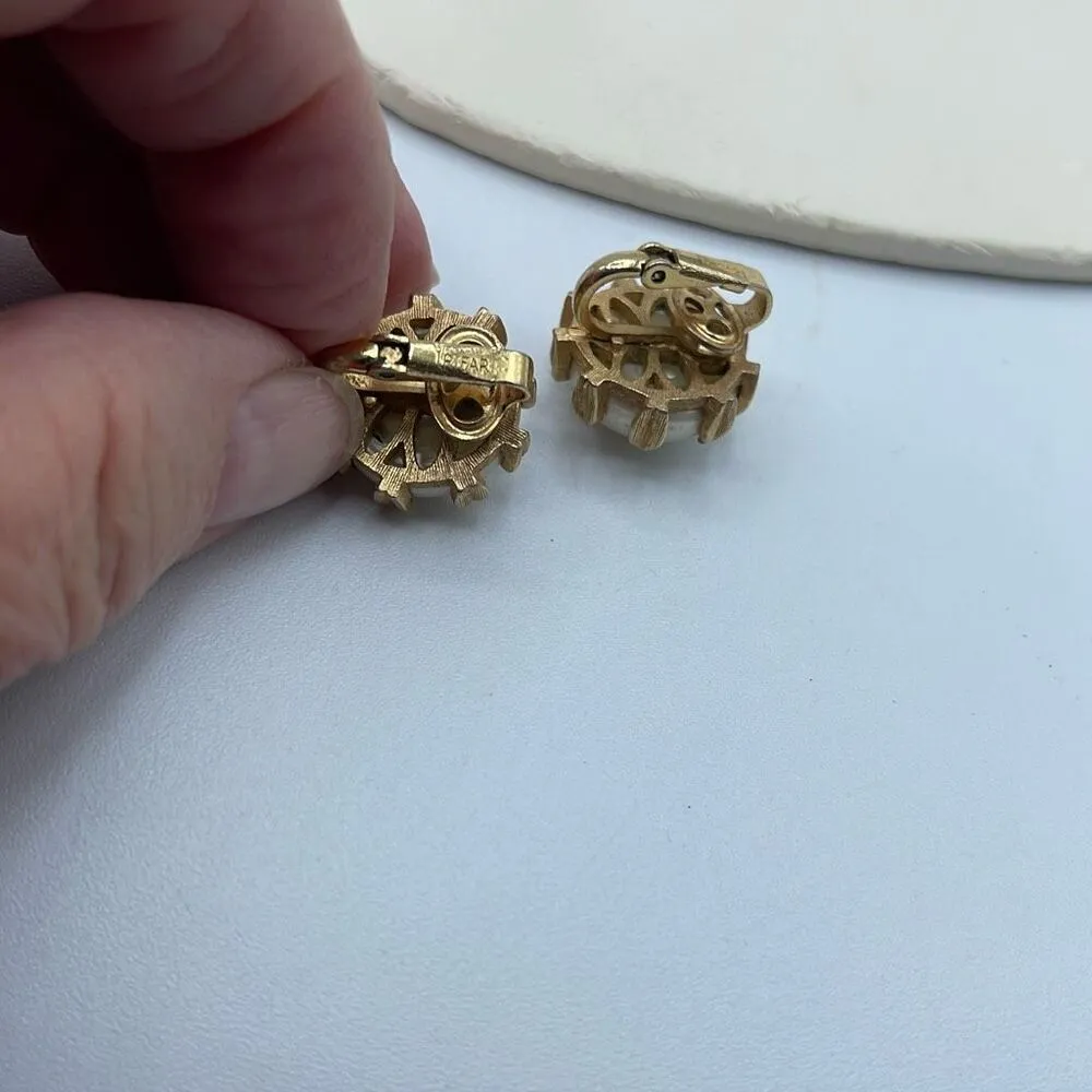 Crown Trifari prong set faux pearl clip earrings - Image 6