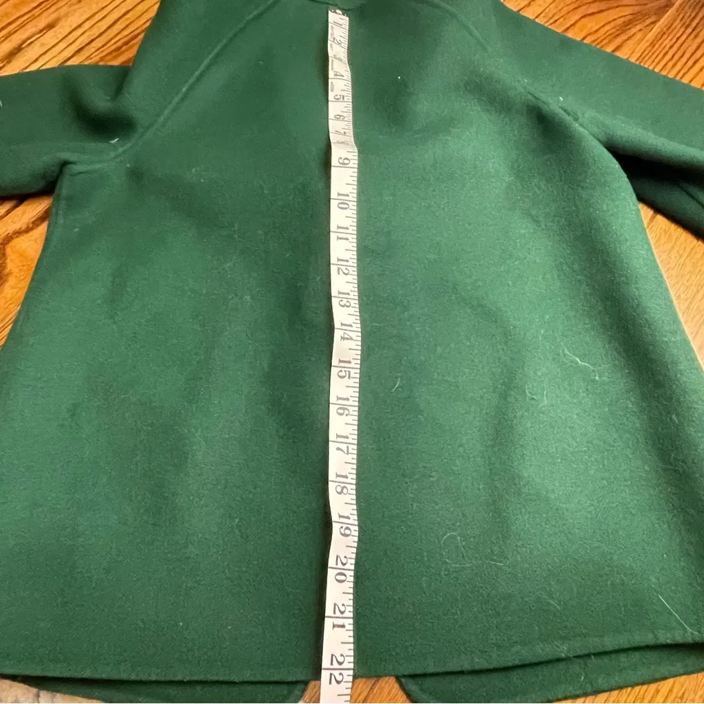 Chic Women's Kelly Green Blazer Coat - Image 3