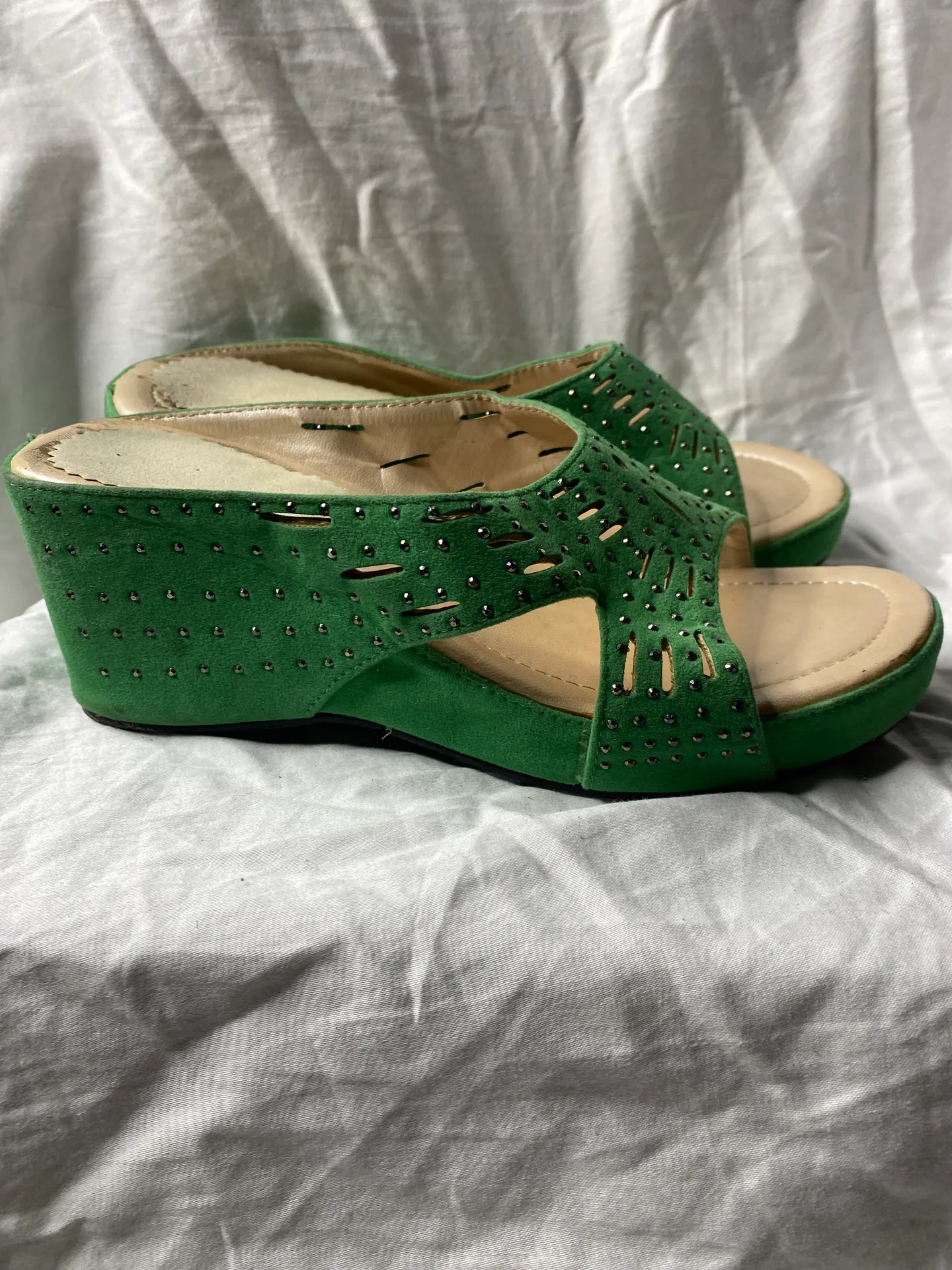 Green Wedge Sandals Size 6 - Image 2