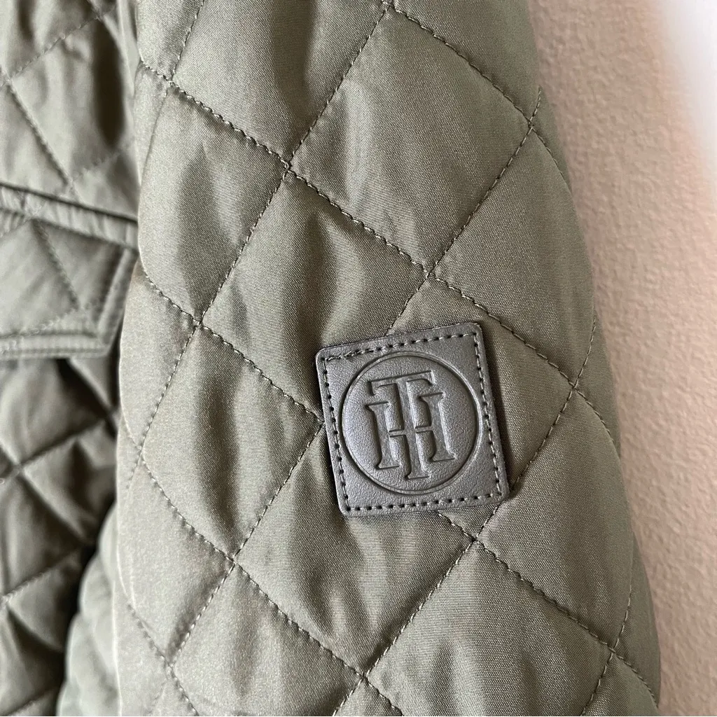 Tommy Hilfiger | Olive Green Stand Collar Puffer Jacket | XL - Image 11