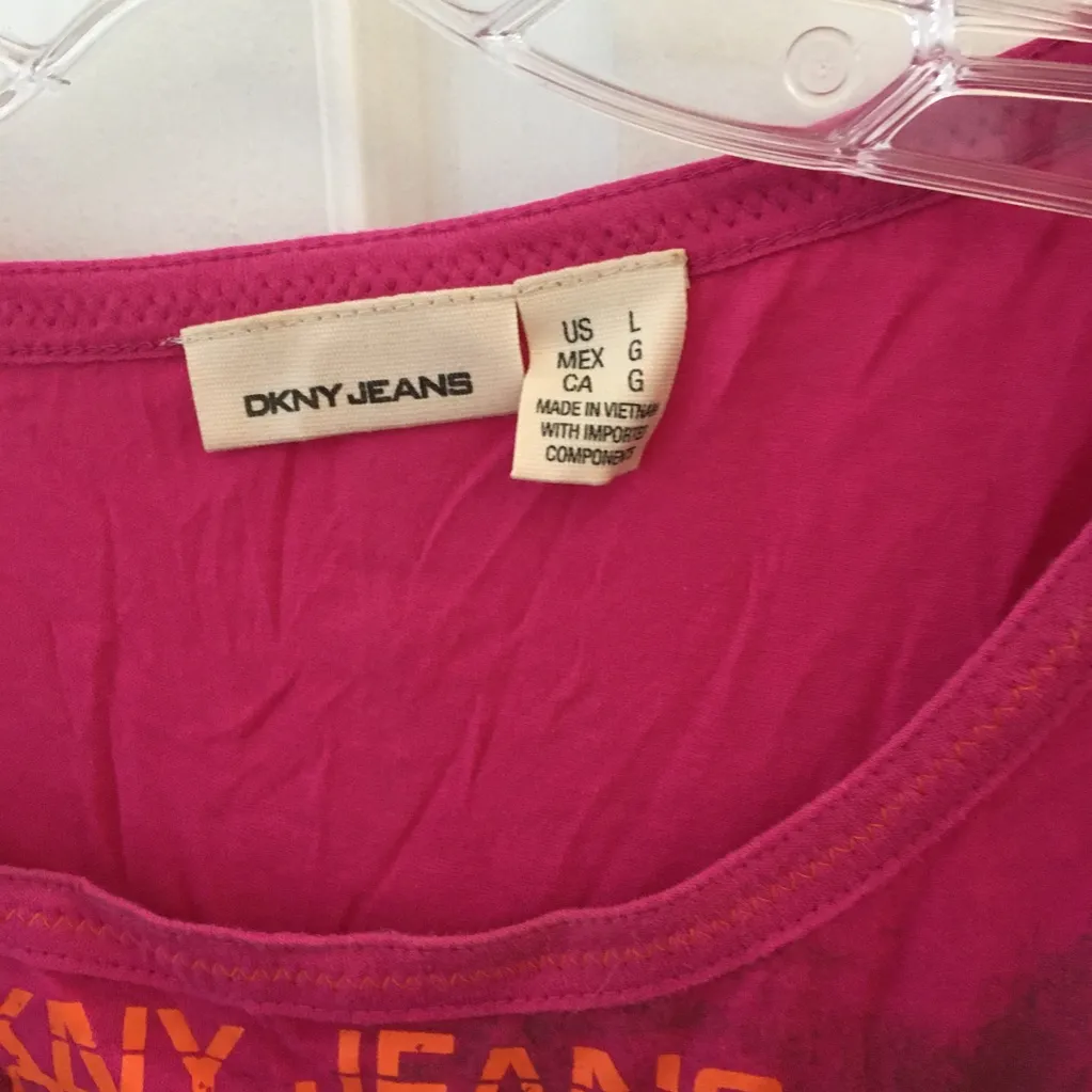 FINAL MARKDOWN Ladies dkny jeans tee large - Image 3