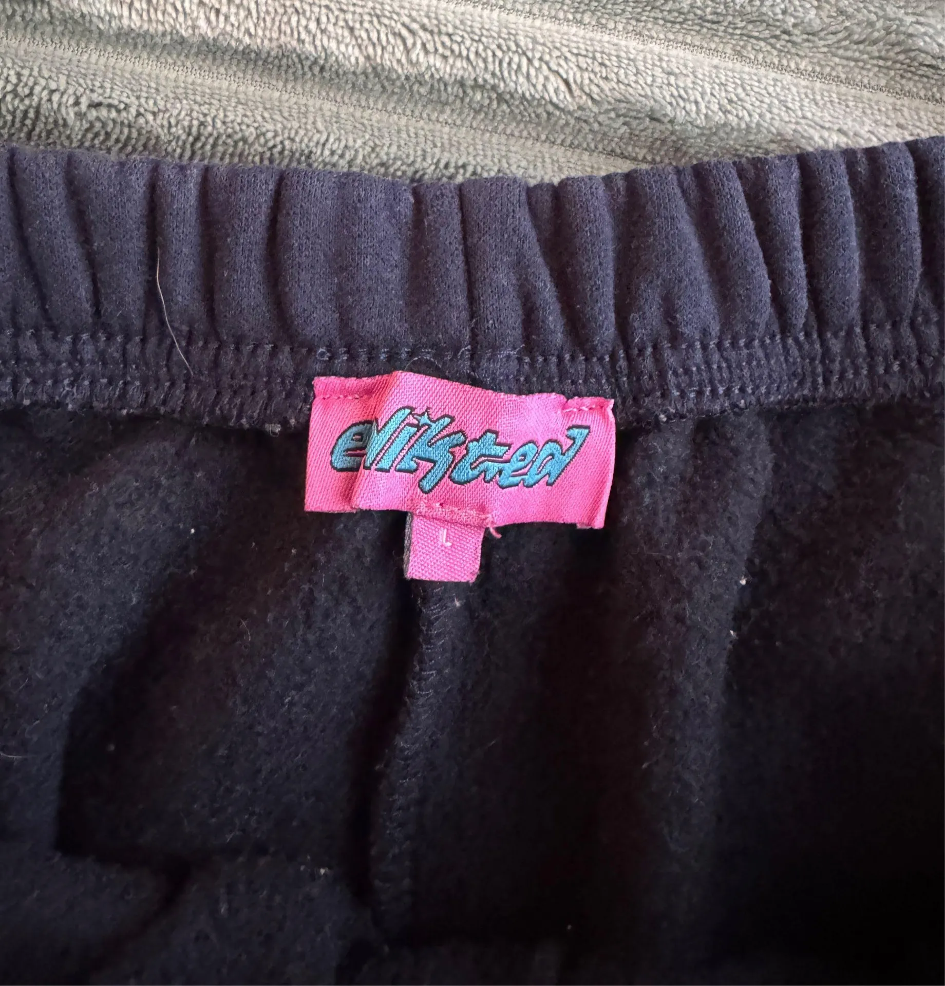 Edikted Sweatpants Wide-Leg - Image 5