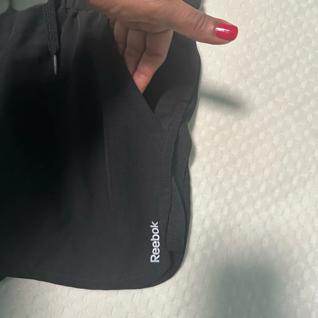 Reebok Black Athletic Shorts with Elastic Waistband (USED GOOD CONDITION) - Image 3