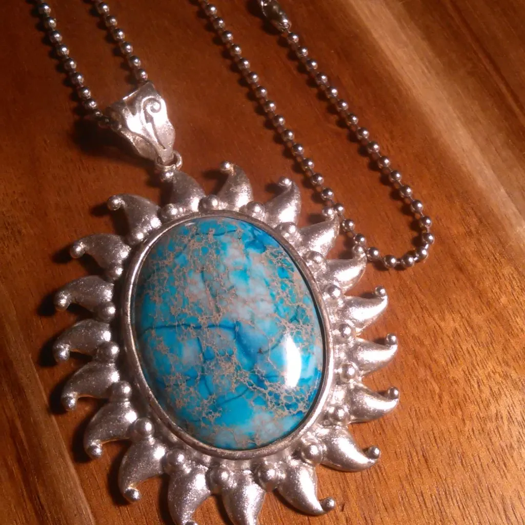 Mojave Blue Turquoise Sun Silvertone Pendant Necklace - Image 3