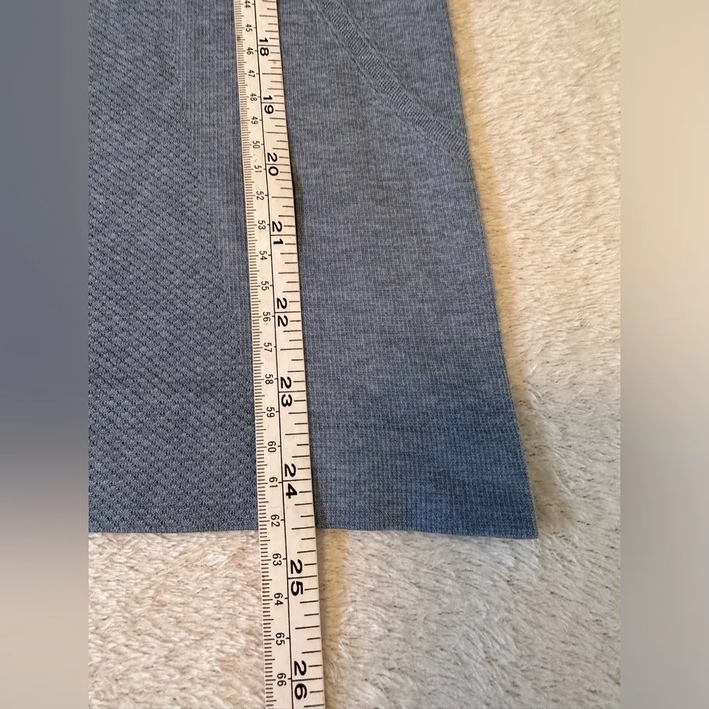 Lululemon Swiftly Tech Racerback  size 6 - Image 5