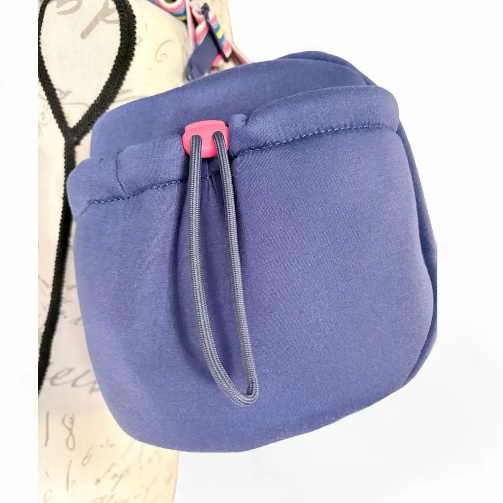 Wildfox  Navy Duffle NWT - Image 4