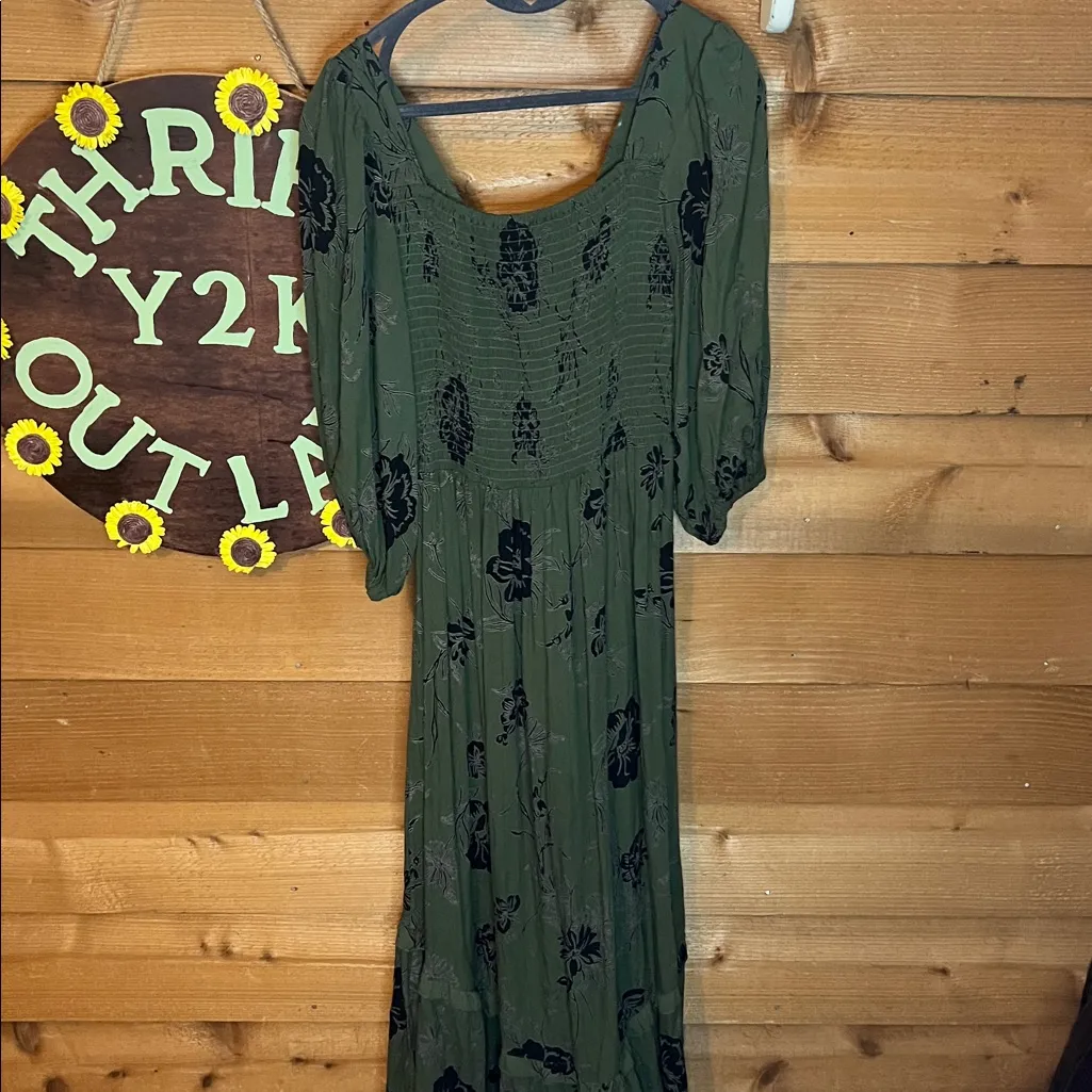 Angie Jeannie Floral Twist Front Midi Tiered Dress Green Black Boho Med Smocked - Image 6