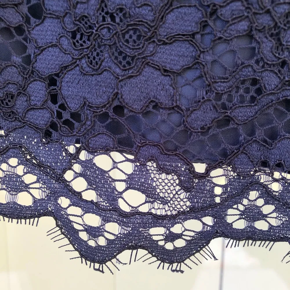 Donna Morgan Crop Top - Image 3