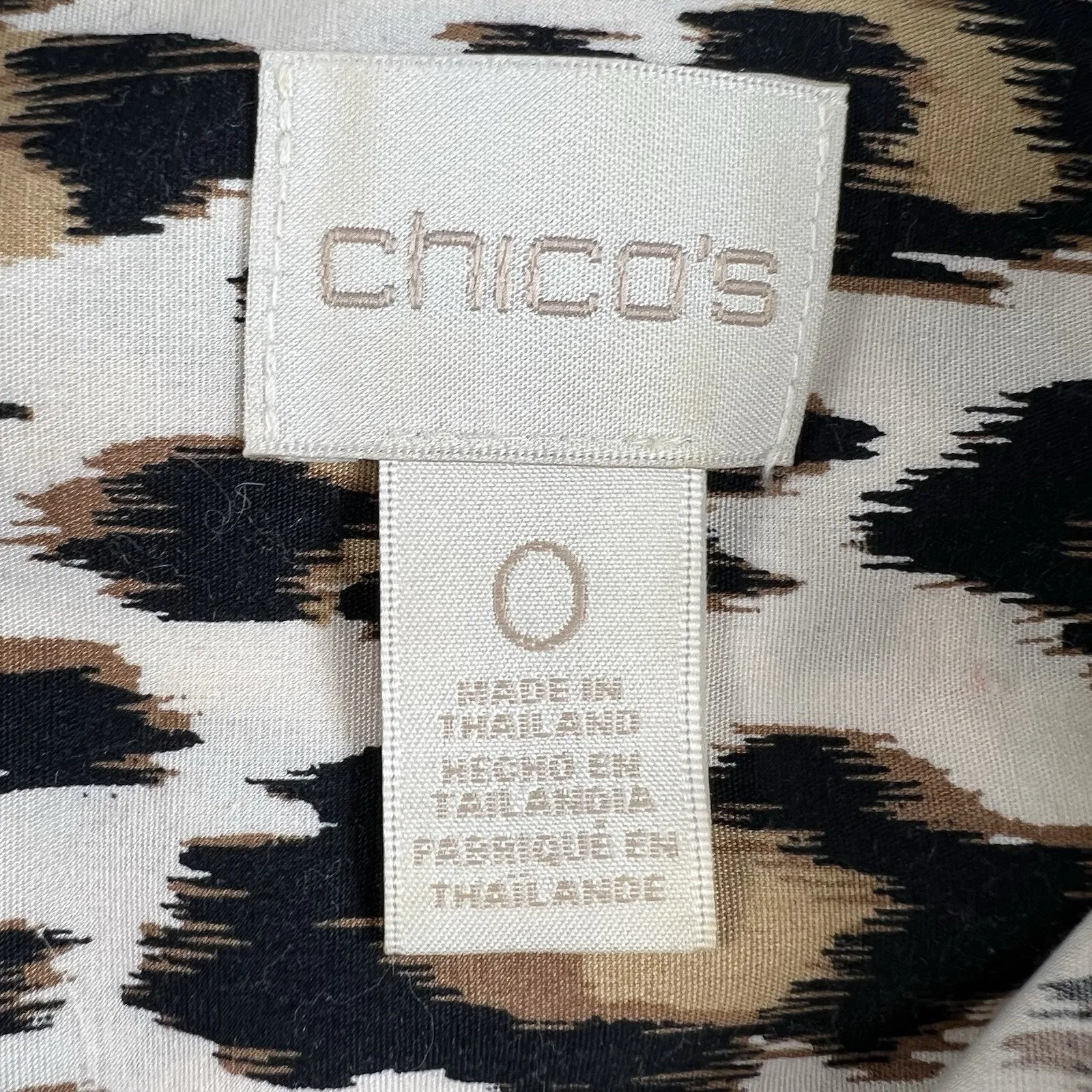Chico's 0 US S 4 No Iron Button Down Up Shirt Effortless Love Leopard Woman's - Image 9